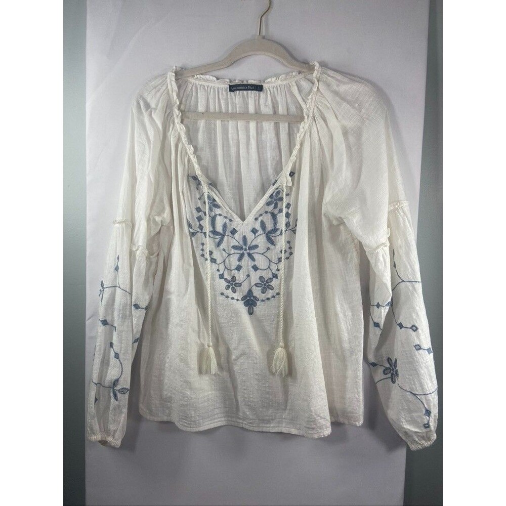 ABERCROMBIE & FITCH WHITE SZ LARGE EMBIORED FLOWERS BLOUSE BOHO